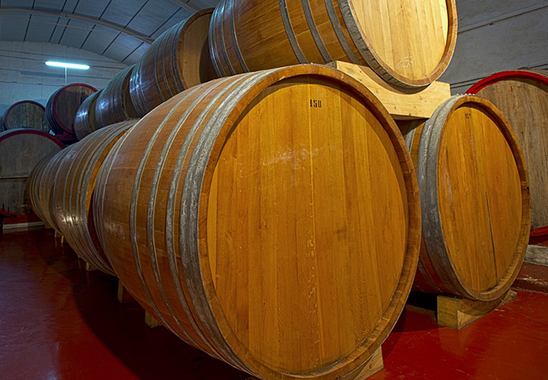 ANTICHE TRADIZIONI E VINI DIVINI